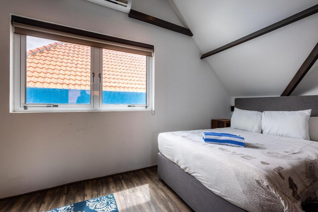 Blue Marlin Handelskade Apartments يلمستاد المظهر الخارجي الصورة