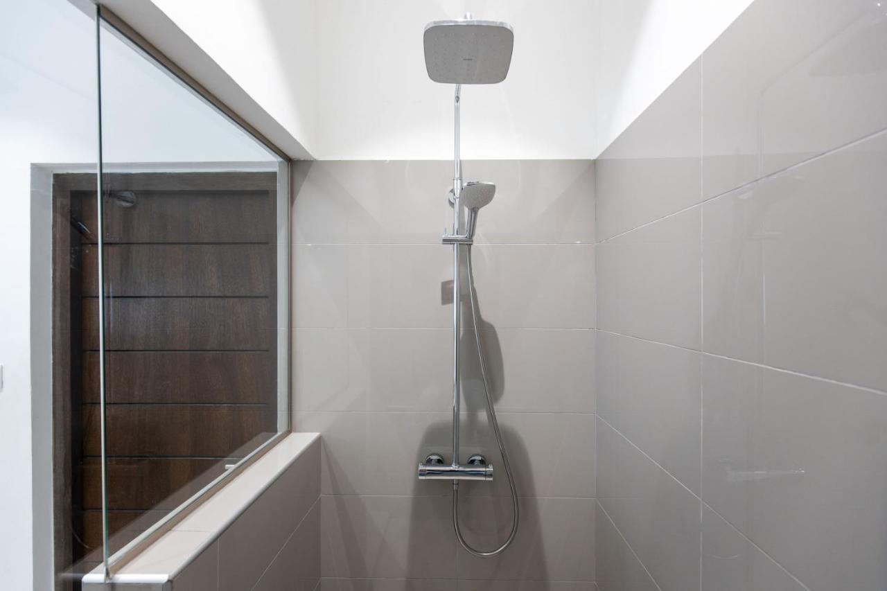 Blue Marlin Handelskade Apartments يلمستاد المظهر الخارجي الصورة