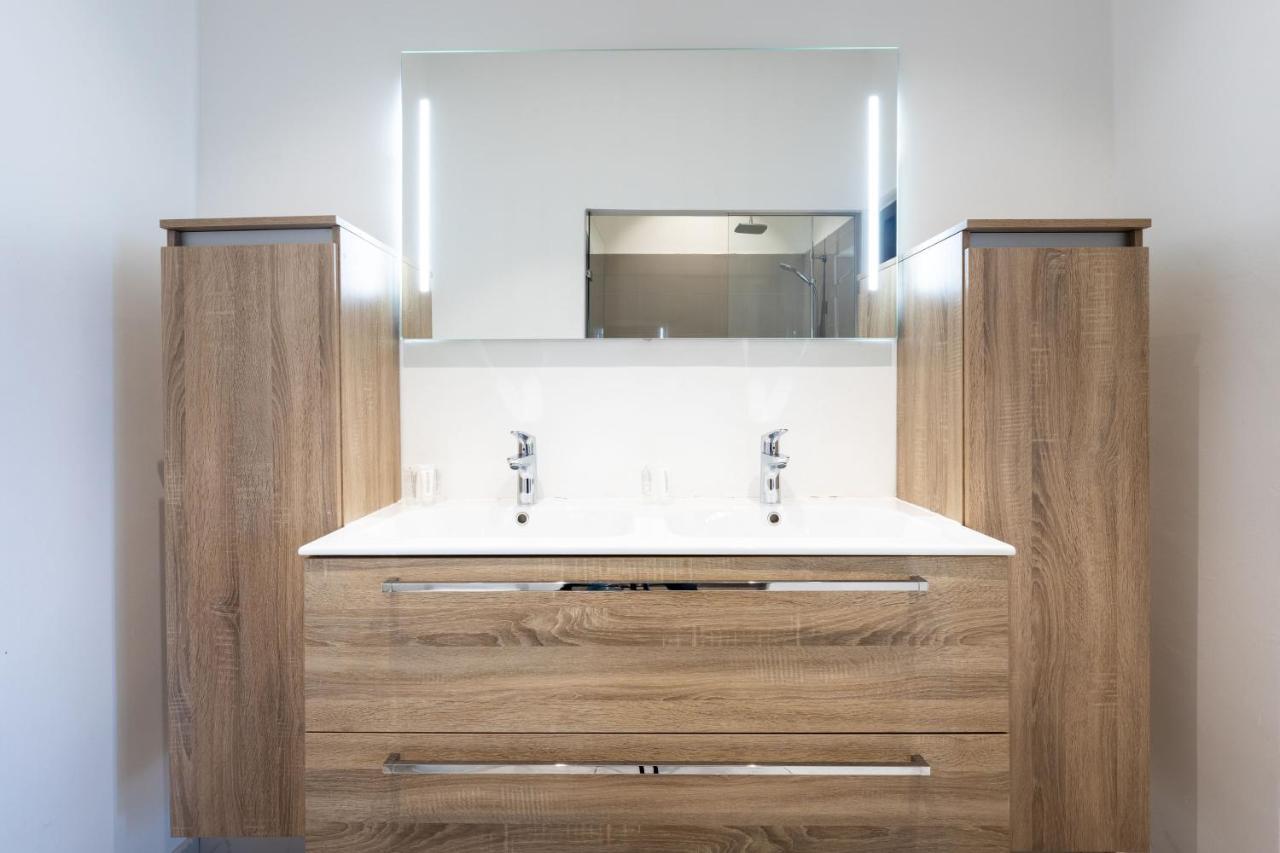 Blue Marlin Handelskade Apartments يلمستاد المظهر الخارجي الصورة